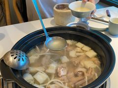 -东椰·海南椰子鸡火锅(朝阳门店)