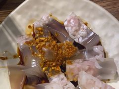 -老牌坊云南鱼豆花火锅(哈西万达店)