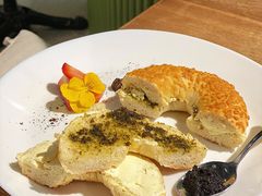 -Catch Bagel(芳草地店)