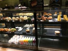 面包甜点陈列柜-星巴克(杭州嘉里中心4F店)