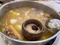 -朴小妹人参鸡汤火锅(长白山万达店)