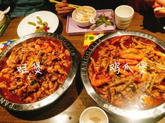 鸡爪-胖哥俩肉蟹煲(来福士店)