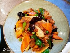 灵山什锦-品渔味湖鲜馆(拈花湾店)
