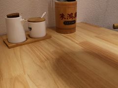 -朱鸿兴面馆(镇湖店)