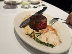 -MORTON'S 莫尔顿牛排坊(北京丽晶酒店)
