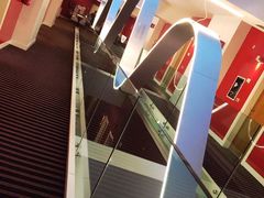 -文艺复兴百货(米兰大教堂广场店)