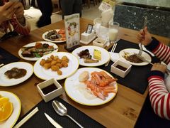 -昆山裕元花园酒店·温莎西餐厅