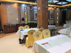 -鹊华居·地道鲁菜·海鲜·融合味(大明湖店)