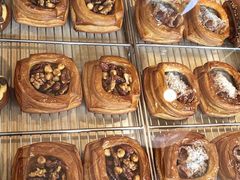 -VERIE BAKEHOUSE