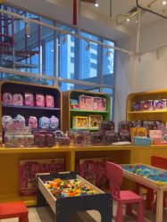-玩元素·家庭游乐成长中心(香格里拉店)