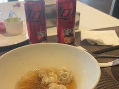 -大中华希尔顿酒店-念自助餐·嗨啤·小龙虾