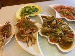 -覃记海鲜美食餐厅