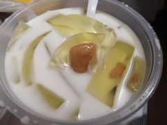 芋圆凉粉牛奶-合德记顺德双皮奶(江南西店)