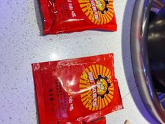 -钢管厂五区小郡肝串串香(滨江店)