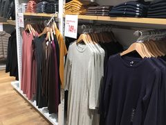 -优衣库(上海虹口龙之梦店)