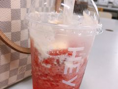 雪山莓莓桂花冻-喜茶(南昌王府井店)