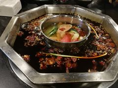 -铜元老码头鳝鱼火锅