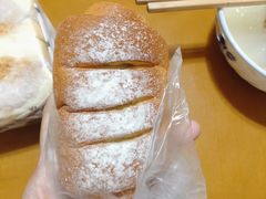 -沁屋面包店(人民东路店)