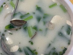 -鹏城人家海鲜酒家·23年老字号(较场尾店)