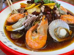 -老东镇啤酒屋海鲜加工·蒸汽海鲜·海鲜烧烤(台东店)