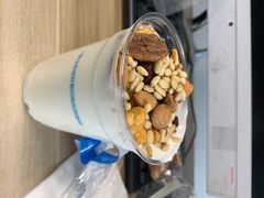 松子果仁酸奶-Blueglass酸奶(华贸购物中心店)