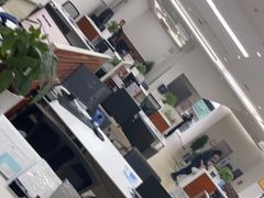 -上海宝信宝马4S店