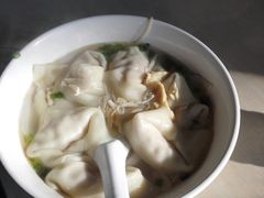 -老西白点心店
