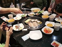 -木槿花韩式炭烤·熟成肉工坊(孙文东路店)