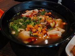 -爆炸头阿姨小四川正宗川味小吃(无任何分店)