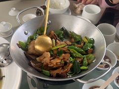 -渔语鱼酸菜鱼新川菜(来福士店)