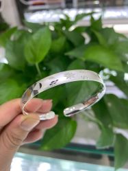 -夸克珠宝设计工作室