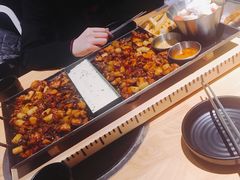 -肥肥虾庄·金牌油焖大虾(杨园滨江时代walk店)