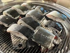 -围炉肉舍•炭烤活鳗•丹东海鲜烤肉(步行街店)