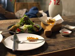 -HIGH FIVE哈福手工汉堡(桂林路店)