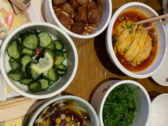 -渝是乎川渝小炒(新世界百货望京店)