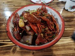 -冶建镜子·老南昌大排档·江西虾王(总店)