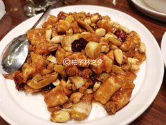 宫保鸡丁-眉州东坡·熊猫主题餐厅(枫蓝店)