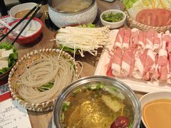 传统清汤锅-兰州陈记牛肉面 ·烧烤· 铜锅涮肉(万达店)