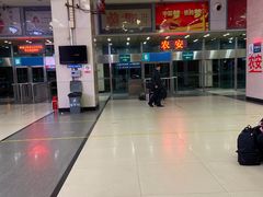 -凯旋公路客运站