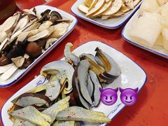 -菌之家·专业纯野生菌火锅·特色炒菌