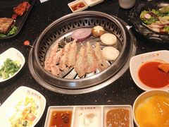 -木槿花韩式炭烤·熟成肉工坊(孙文东路店)