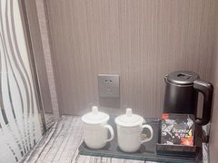 -蓬客精品酒店(南山海岸城购物中心店)