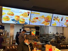 -麦当劳(田林好又多店)