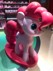 -Hamleys哈姆雷斯(东方福来德店)