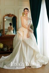 点击看大图 -Renee芮亦婚纱