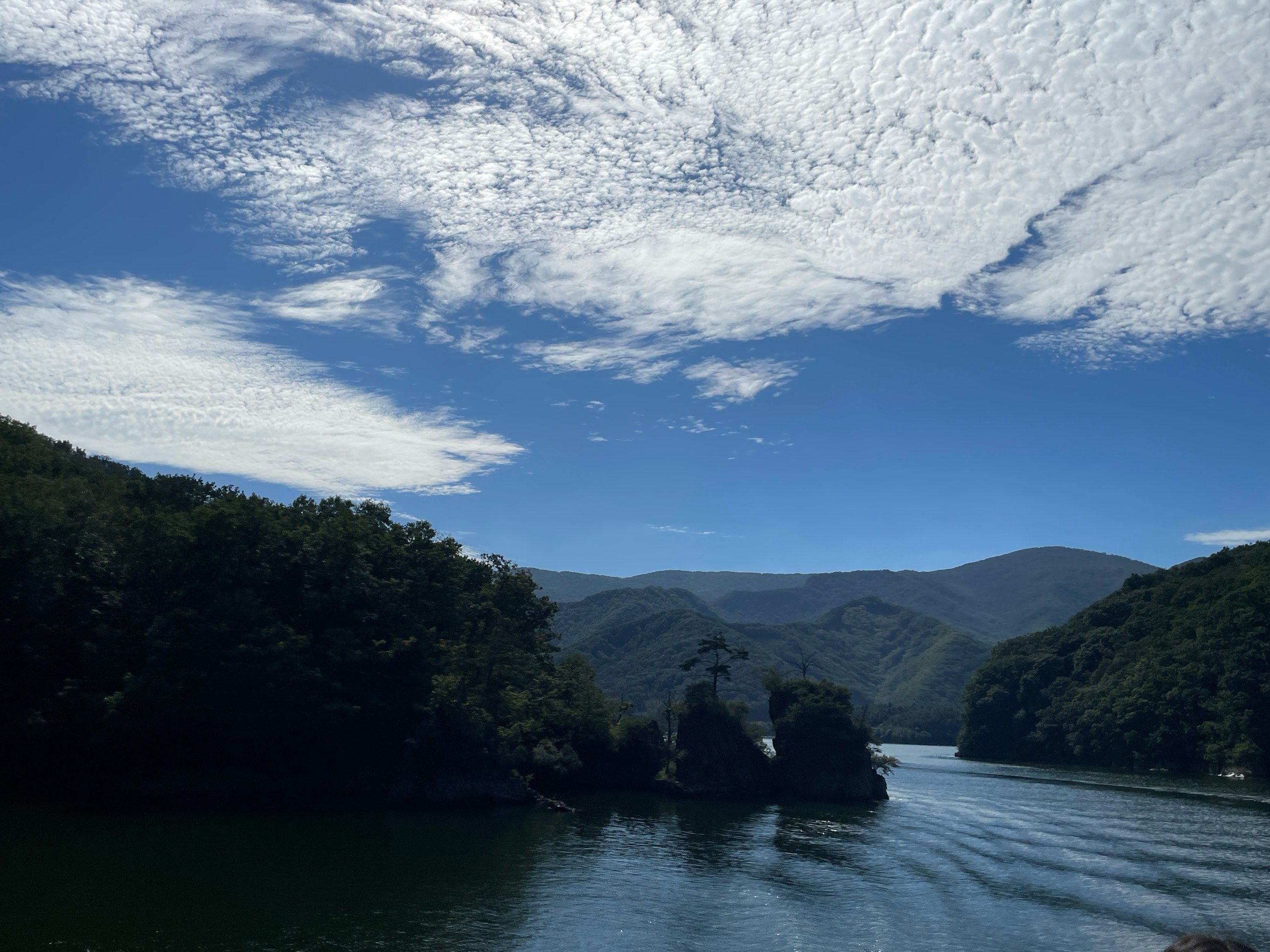山色湖光太迷人