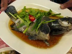 -拉威海鲜市场