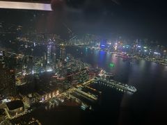-OZONE 顶楼酒吧(香港丽思卡尔顿酒店)