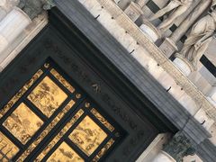 -圣母百花圣殿