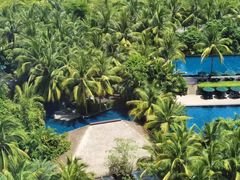 -三亚湾海居铂尔曼度假酒店